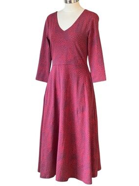 Pact Organic Rococco Red Whirlpool Dakota Three Quarter Sleeve Fit Flare M